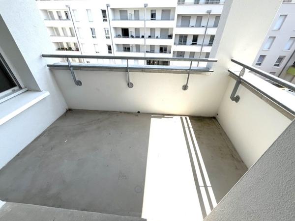 Appartement à louer 665 € CC Limoges 3 p 65 m² DPE C
