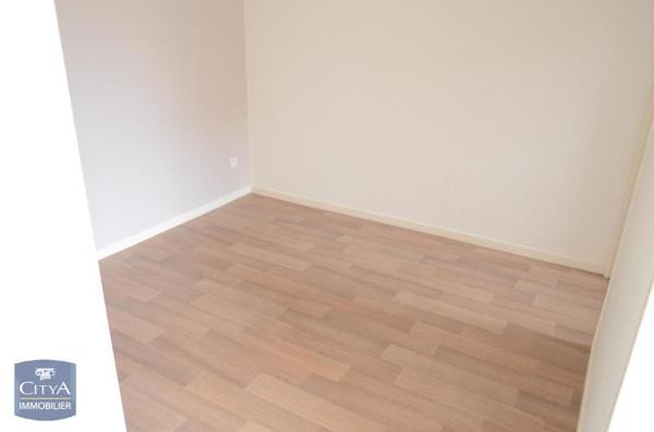 Appartement à louer 1 pièce 22.93m² Pau (64000)