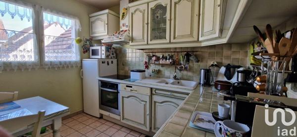 Maison traditionnelle 4 pièces de 90 m² à Crégy-lès-Meaux (77124)