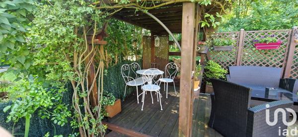 Maison traditionnelle 4 pièces de 90 m² à Crégy-lès-Meaux (77124)