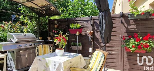 Maison traditionnelle 4 pièces de 90 m² à Crégy-lès-Meaux (77124)