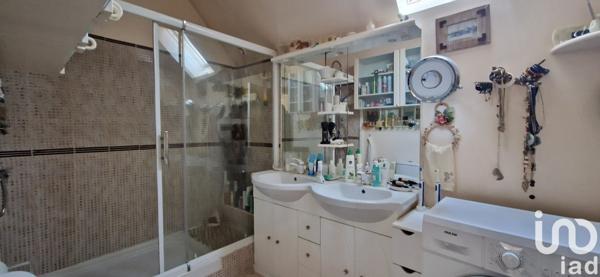 Maison traditionnelle 4 pièces de 90 m² à Crégy-lès-Meaux (77124)