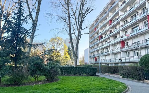 Appartement à vendre    5 pièces • 93 m2 Chilly-Mazarin
