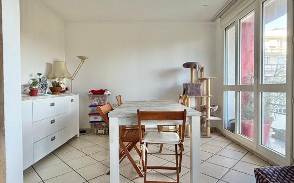 Appartement à vendre    5 pièces • 93 m2 Chilly-Mazarin