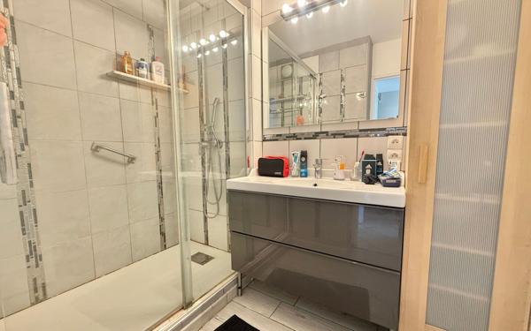 Appartement à vendre    5 pièces • 93 m2 Chilly-Mazarin