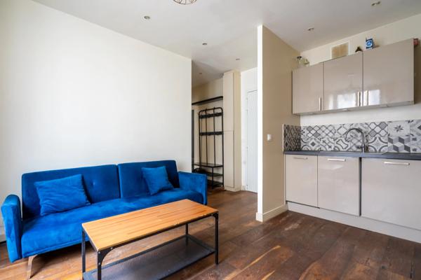 Appartement
         3 pièces
        - 39 m² Exclusivité 299 000 € *