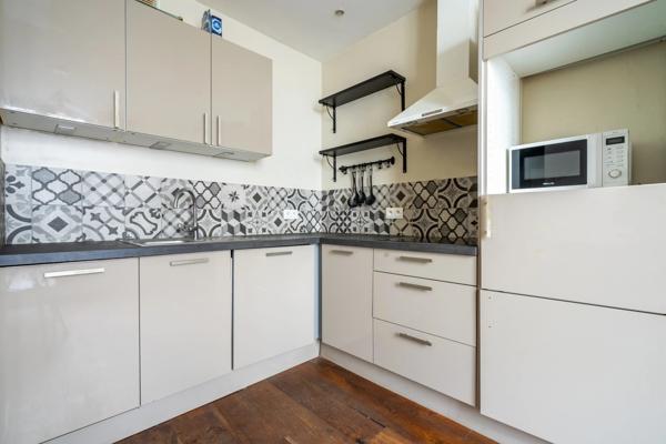 Appartement
         3 pièces
        - 39 m² Exclusivité 299 000 € *