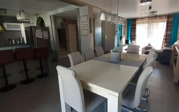 Maison à vendre    5 pièces •  Elne