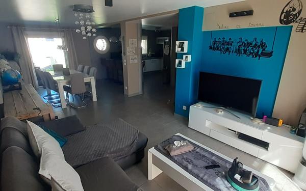 Maison à vendre    5 pièces •  Elne