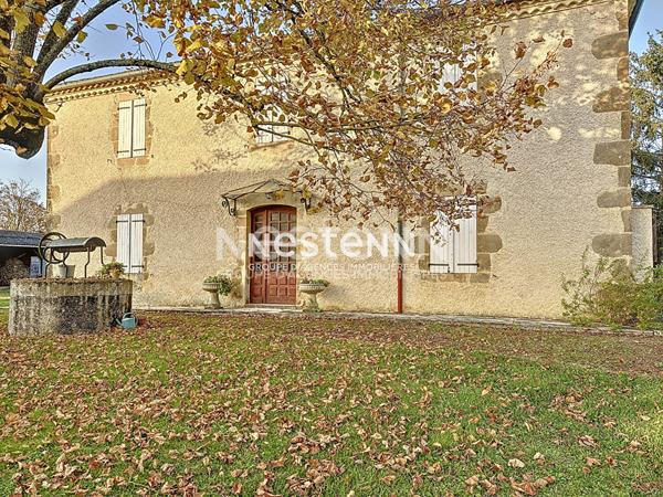 A vendre Maison Bars 6 pièces 162 m2 sur un terrain clôturé de 2382m2