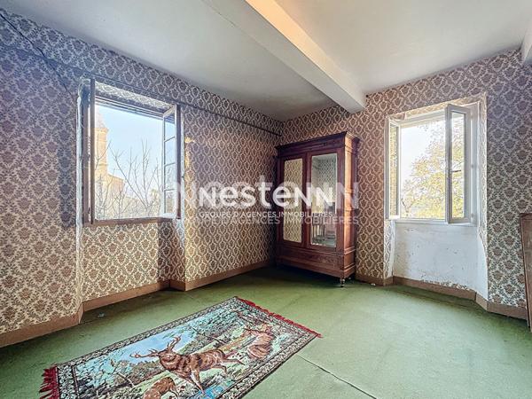 A vendre Maison Bars 6 pièces 162 m2 sur un terrain clôturé de 2382m2