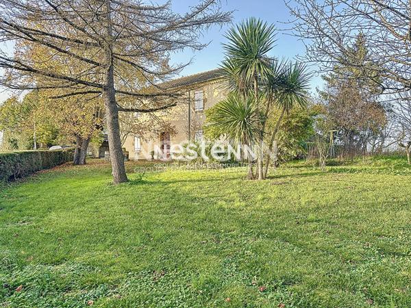 A vendre Maison Bars 6 pièces 162 m2 sur un terrain clôturé de 2382m2