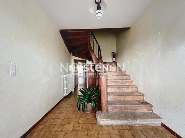 A vendre Maison Bars 6 pièces 162 m2 sur un terrain clôturé de 2382m2