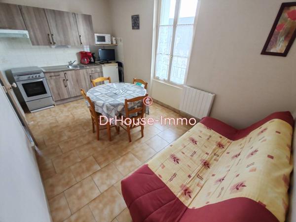 Immeuble à vendre 9 pièces de 102 m²