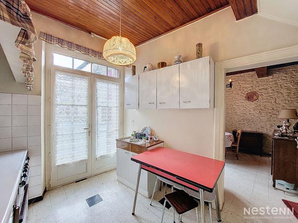 A Vendre Maison de ville en pierre de 50 m² à rénover au centre-ville d'Eauze