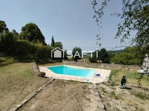 Maison en pierre blanche du Quercy – Calme et authenticité