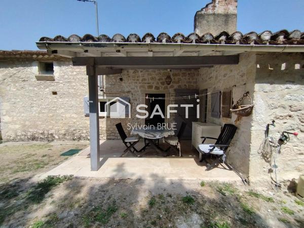 Maison en pierre blanche du Quercy – Calme et authenticité