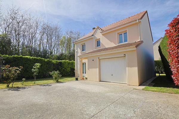 Maison Brie Comte Robert 6 pièce(s) 111 m2