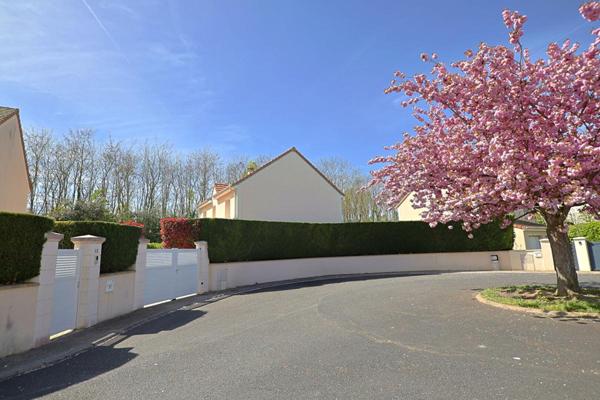 Maison Brie Comte Robert 6 pièce(s) 111 m2