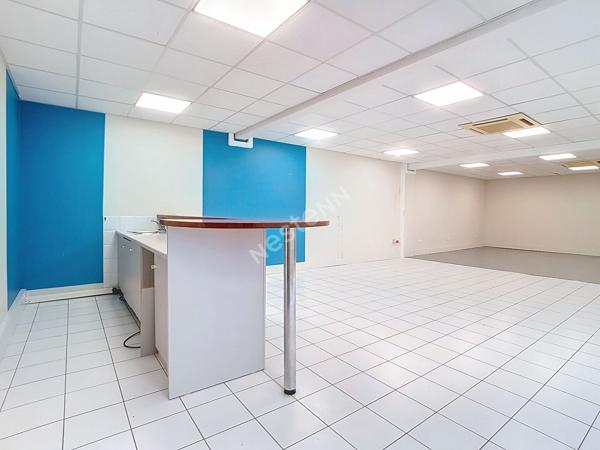 A LOUER - Local Commercial 100m² L'Isle Jourdain
