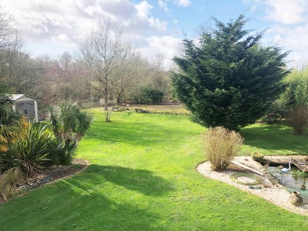 Maison d'architecte 178 m² 4 chambres LA LIMOUZINIERE (44)