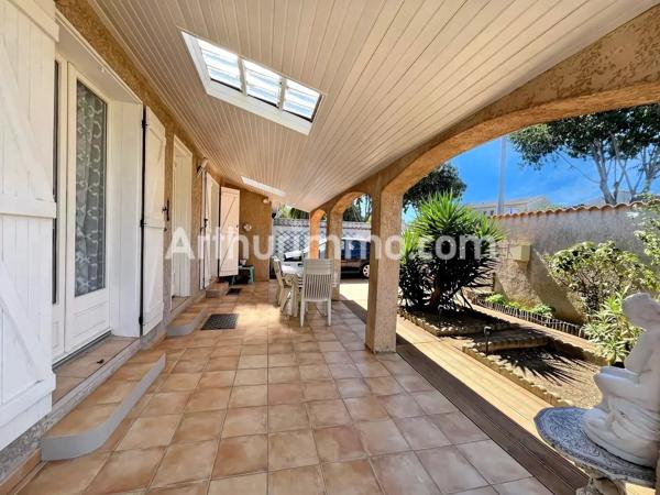 Vente                                                      Maison
                        
                     5 pièces                      142 m2                     à Sauvian