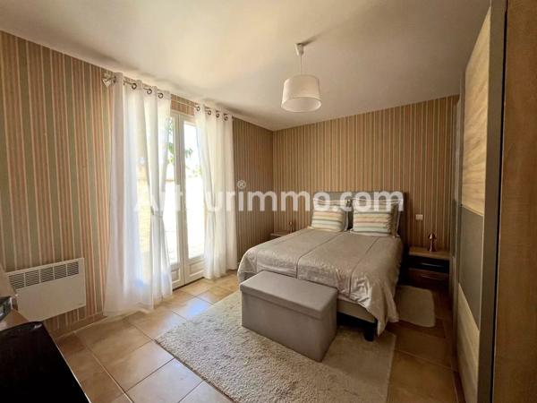 Vente                                                      Maison
                        
                     5 pièces                      142 m2                     à Sauvian