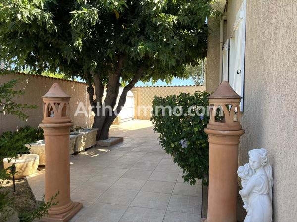 Vente                                                      Maison
                        
                     5 pièces                      142 m2                     à Sauvian