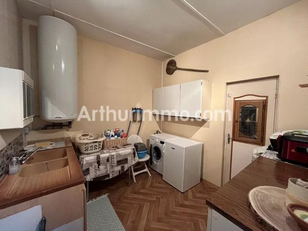 Vente                                                      Maison
                        
                     5 pièces                      142 m2                     à Sauvian