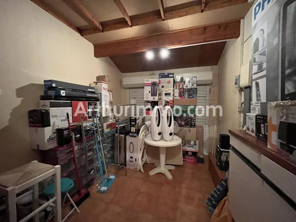 Vente                                                      Maison
                        
                     5 pièces                      142 m2                     à Sauvian
