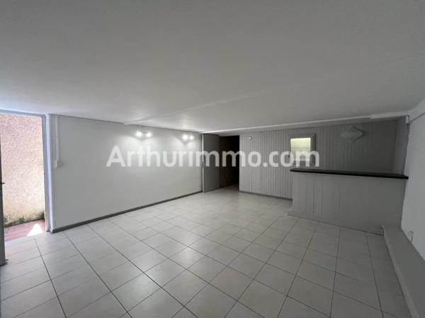 Vente                                                      Maison
                        
                     5 pièces                      142 m2                     à Sauvian