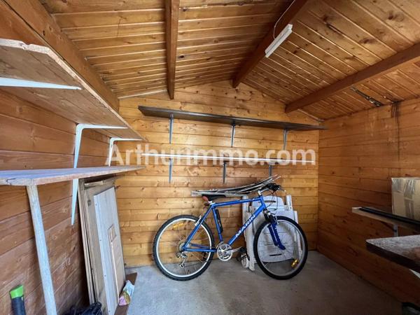 Vente                                                      Maison
                        
                     5 pièces                      142 m2                     à Sauvian