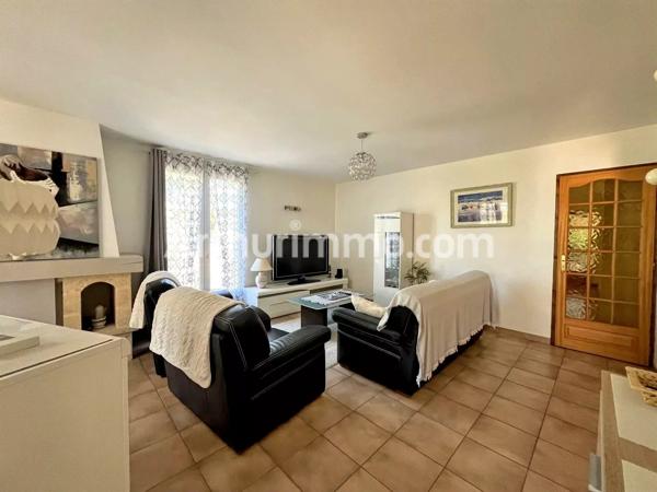 Vente                                                      Maison
                        
                     5 pièces                      142 m2                     à Sauvian