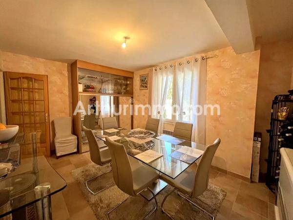 Vente                                                      Maison
                        
                     5 pièces                      142 m2                     à Sauvian