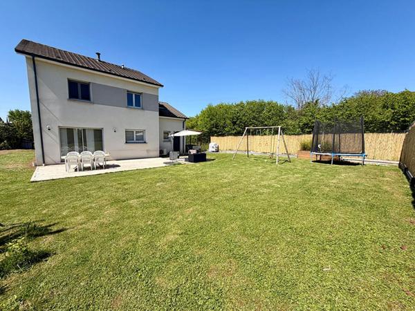Maison à vendre à Neuves-Maisons : votre futur QG familial avec jardin XXL !