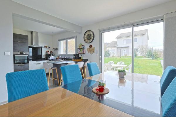 Maison à vendre à Neuves-Maisons : votre futur QG familial avec jardin XXL !