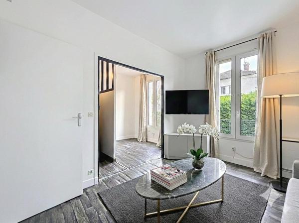 Magnifique appartement bien agencé, bord de marne limitrophe avec St Maur-des-Fossés