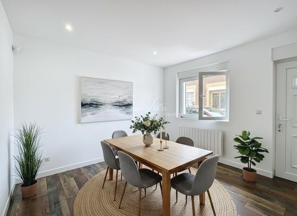 MAISON PLAIN PIED 2 CHAMBRES + PETIT GARAGE + JARDIN