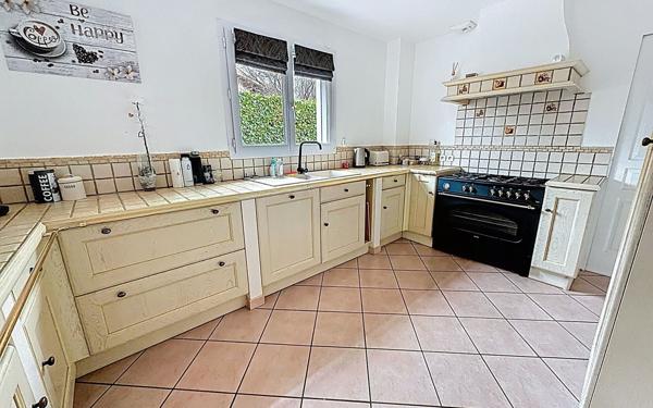 Maison à vendre    4 pièces •  Mornant