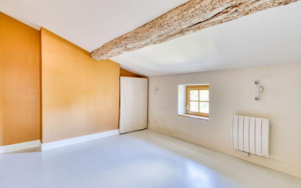Appartement à vendre    3 pièces • 59 m2 Albigny-sur-Saône