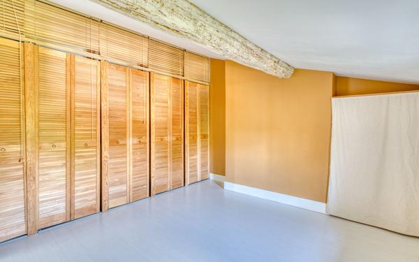 Appartement à vendre    3 pièces • 59 m2 Albigny-sur-Saône