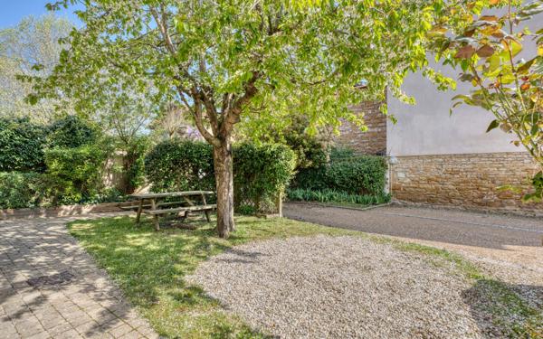 Appartement à vendre    3 pièces • 59 m2 Albigny-sur-Saône