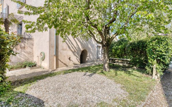 Appartement à vendre    3 pièces • 59 m2 Albigny-sur-Saône