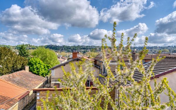 Appartement à vendre    3 pièces • 59 m2 Albigny-sur-Saône