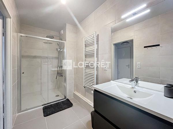 Location appartement Lyon 07 - 3 pièce(s) - 64 m² - 1 200 €/mois