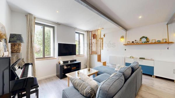 Maison de village T4 rénovée au coeur du village