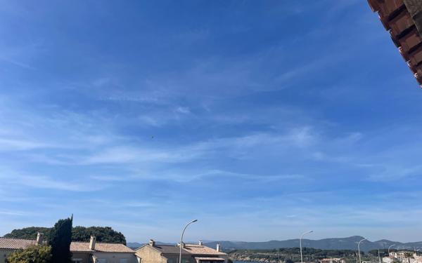 Appartement à vendre    2 pièces • 43 m2 Six-Fours-les-Plages