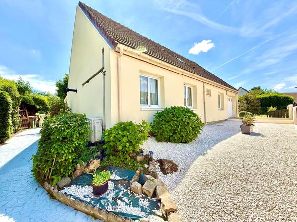 Maison à GUIGNES, 77390 - 8 pièces 176m²