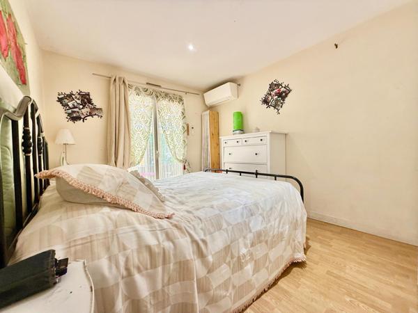 Maison à GUIGNES, 77390 - 8 pièces 176m²