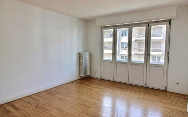 Appartement à vendre    2 pièces • 81,70 m2 Strasbourg